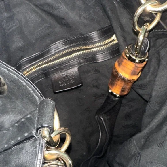 Gucci Black Leather Hobo Bag - Picture 3 of 8